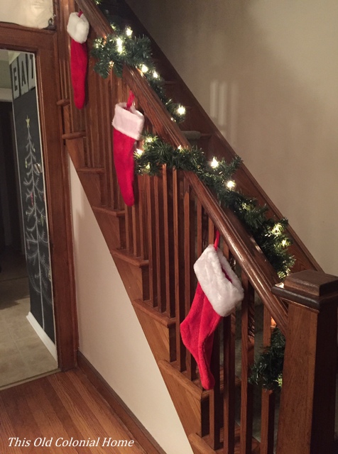 christmas-stockings-staircase